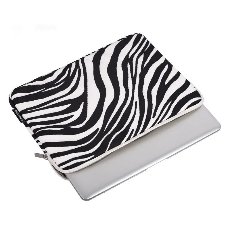 Zebra pattern polyester laptop protective sleeve in black and white, digital notebook cover