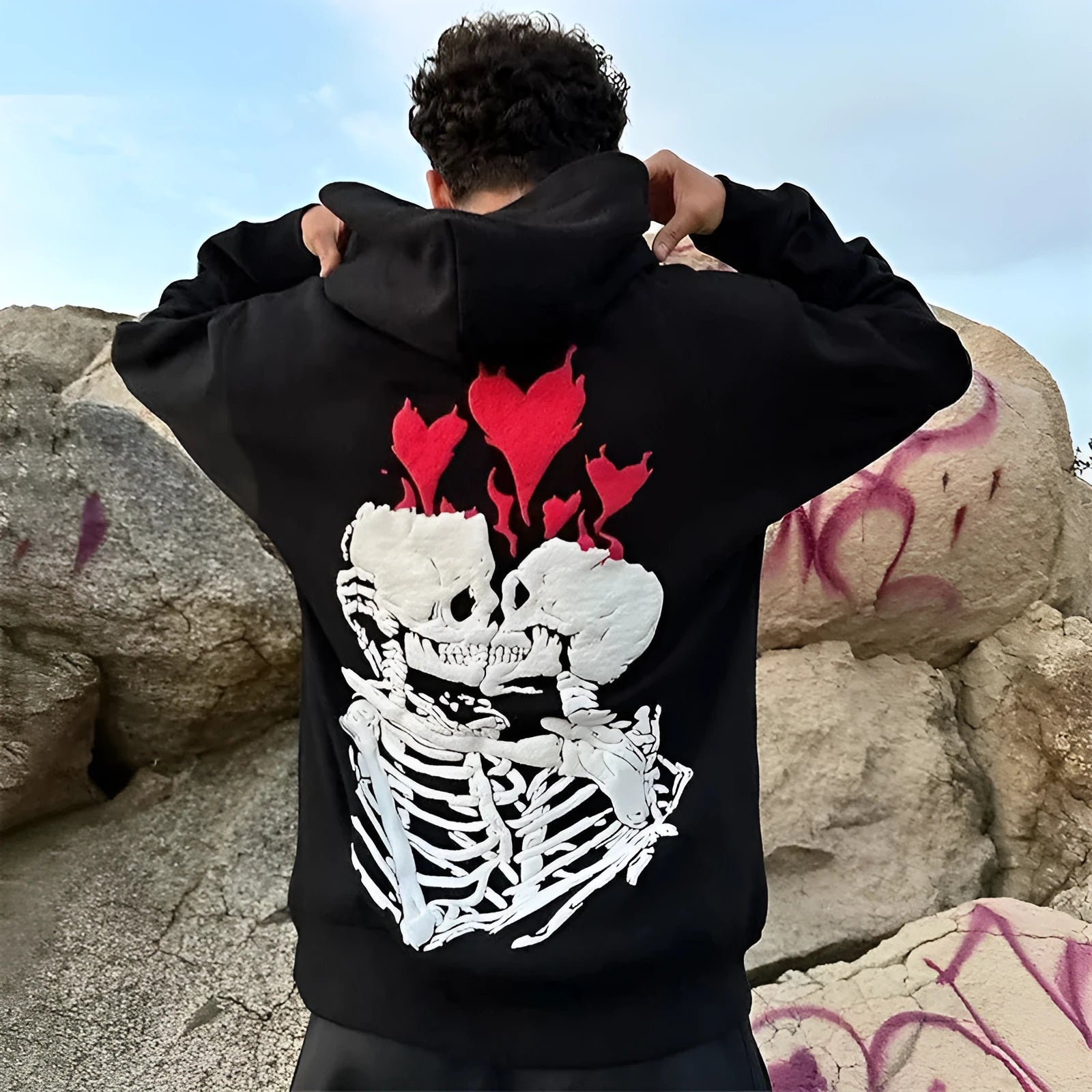 Men's casual loose-fitting hoodie with print, polyester, available in black and other colours