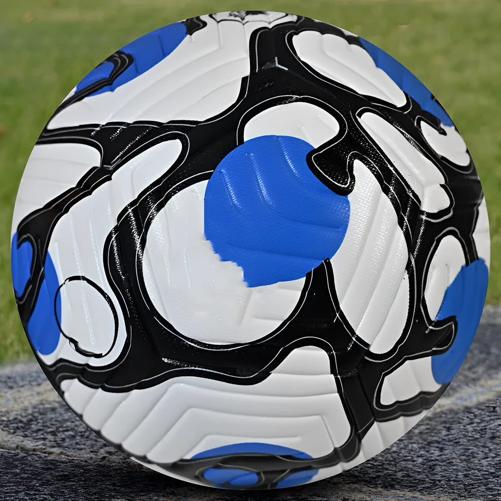 Kick-resistant seamless hot bonding football in No. 5 size, PU leather cover with butyl inner tube
