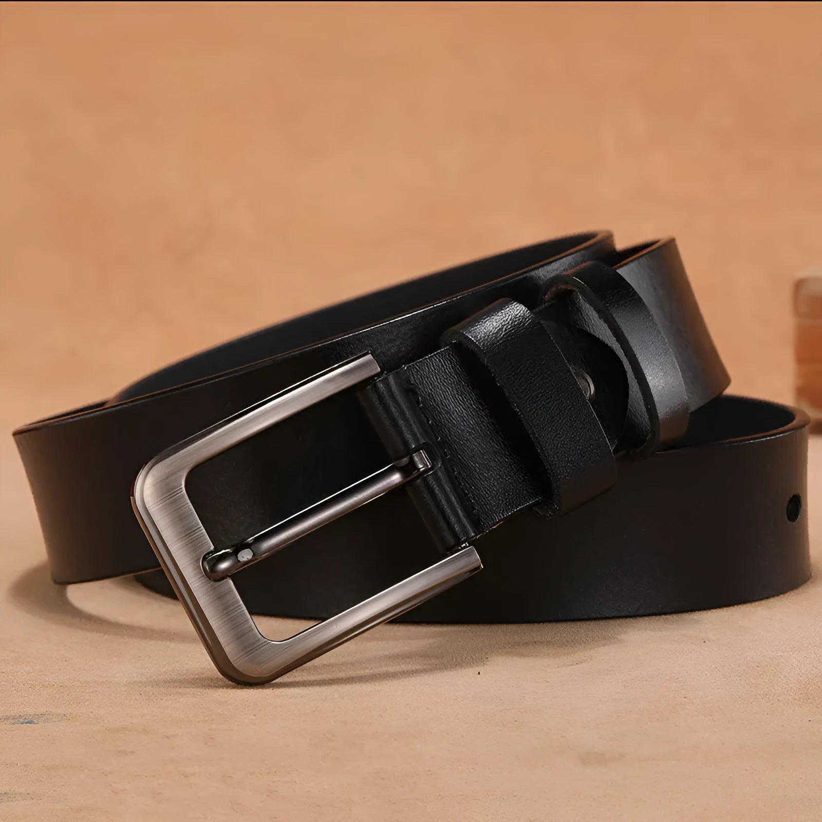 Square head pin buckle casual belt in black and brown colours with alloy construction