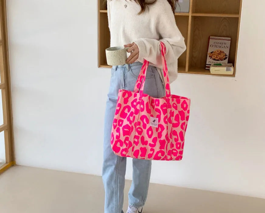 Women's large capacity Oxford cloth shoulder bag with three-dimensional pockets in contrast colour design