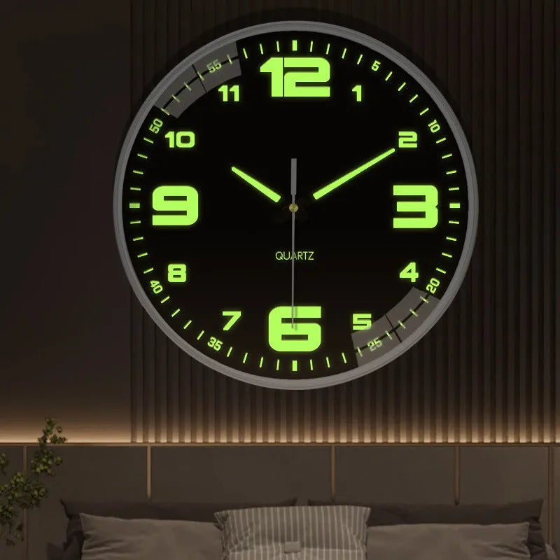 8 inch 20cm diameter modern wall clock with luminous numbers and plastic shell