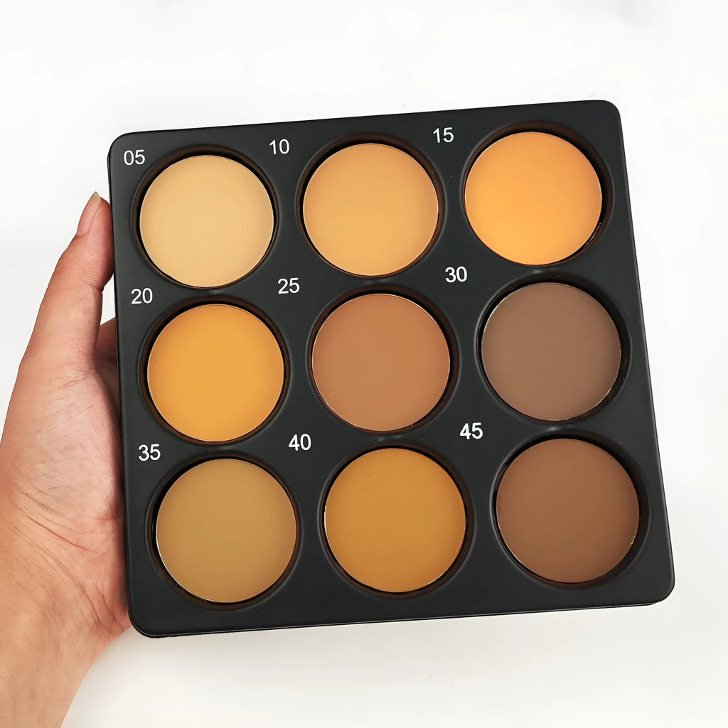 Dark matte makeup palette with 9 waterproof colours and repair disk