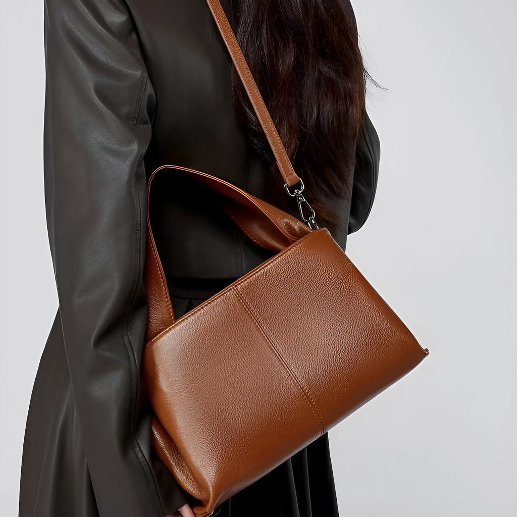 Retro texture cowhide messenger bag in horizontal square shape with double-joint shoulder straps