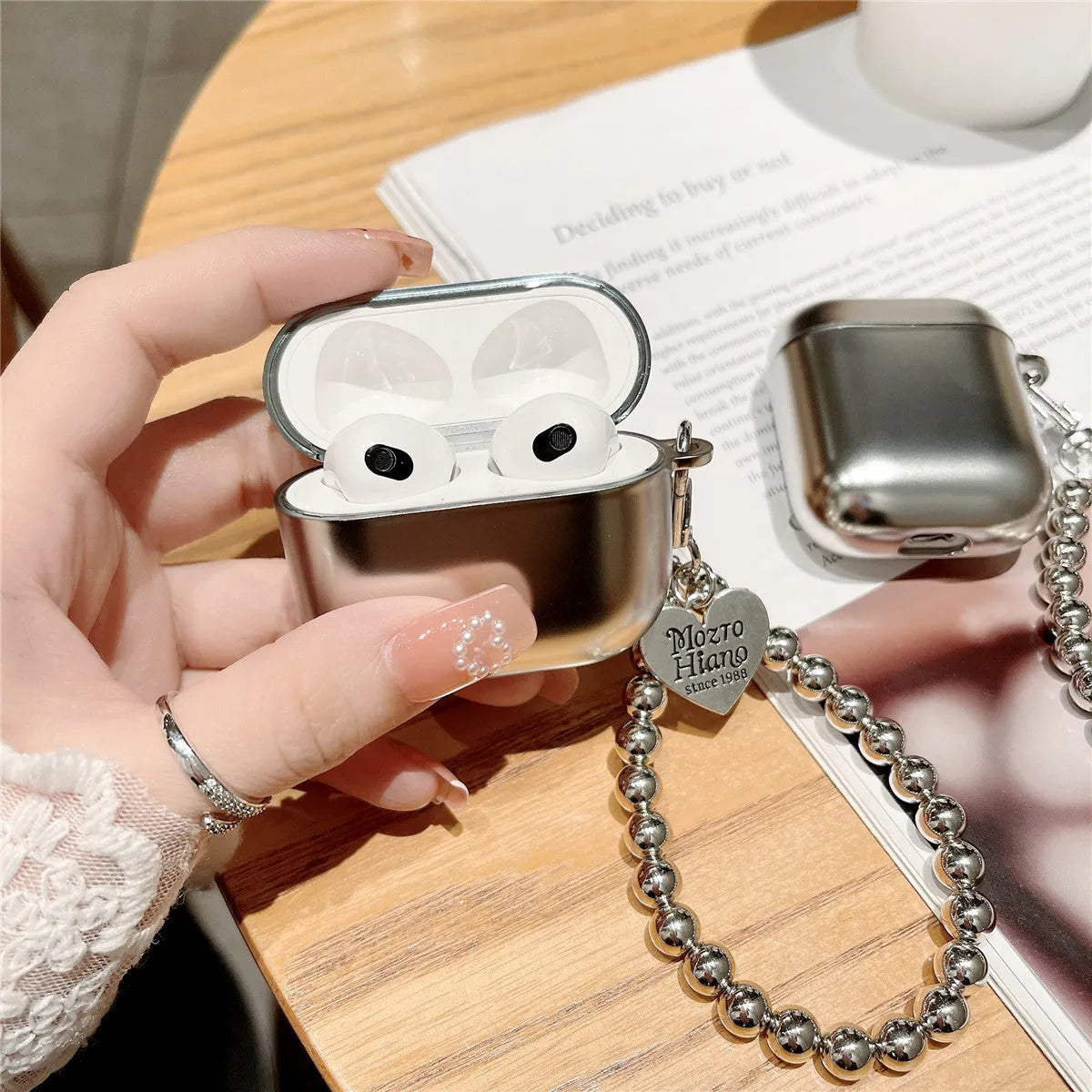 Matte plating finish TPU protective case for Apple AirPods and AirPods Pro Bluetooth headsets.