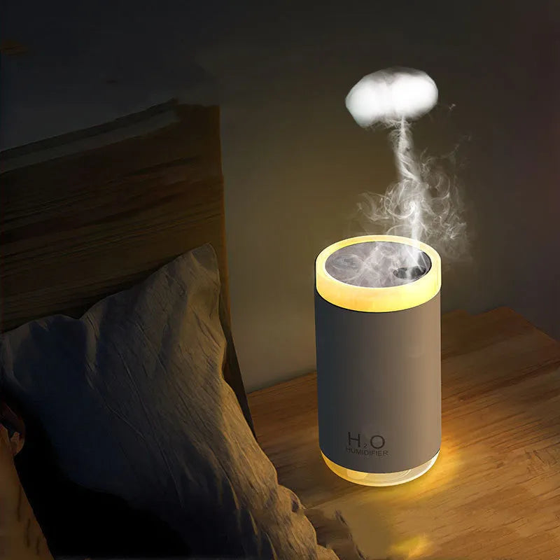 Round white USB jellyfish humidifier with night light and water mist output