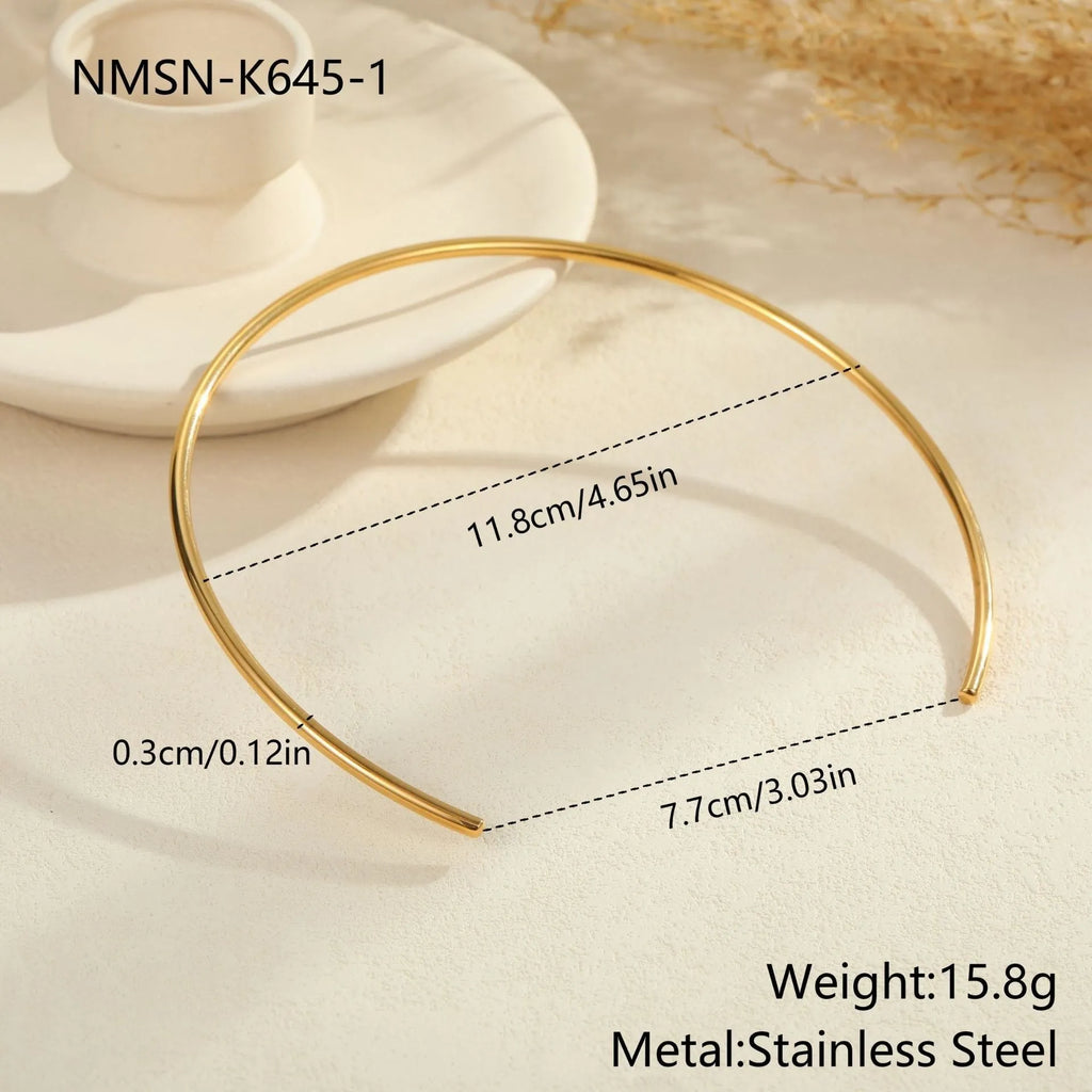 Stainless steel necklace with 18K gold electroplating showing collar and pendant necklace styles