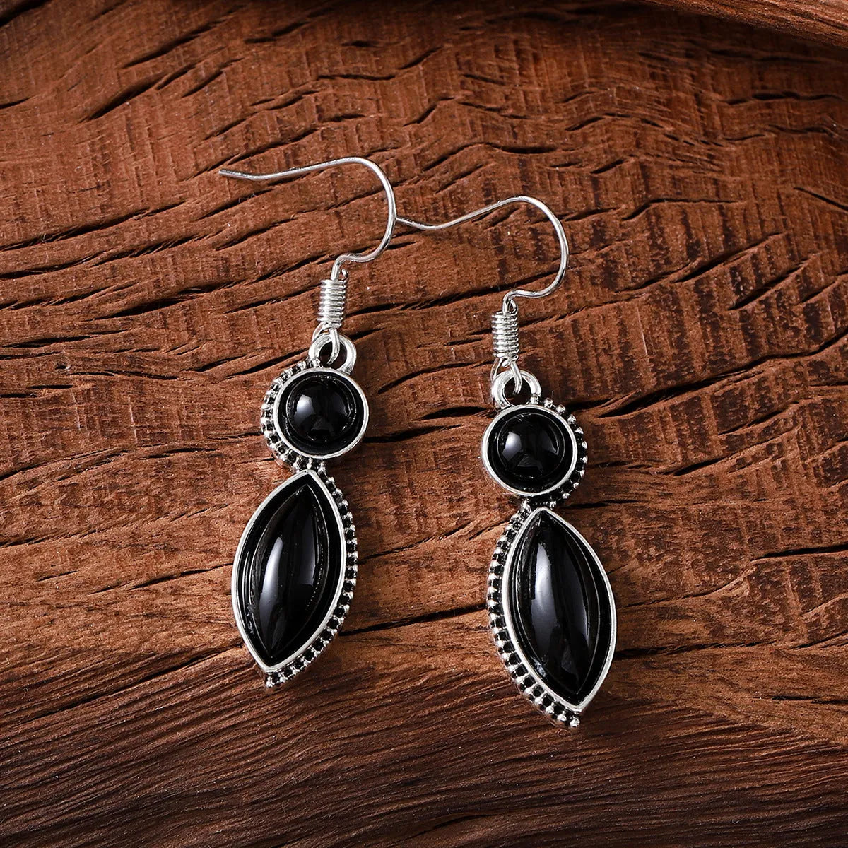 Vintage bohemian geometric pendant earrings with black and purple electroplated finish on zinc alloy