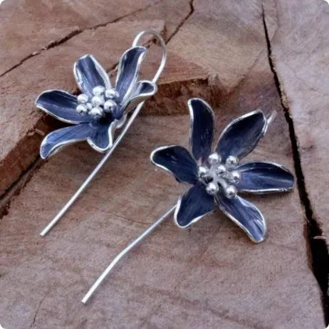 Purple flower-shaped alloy earrings with electroplated finish, retro floral design jewellery for women