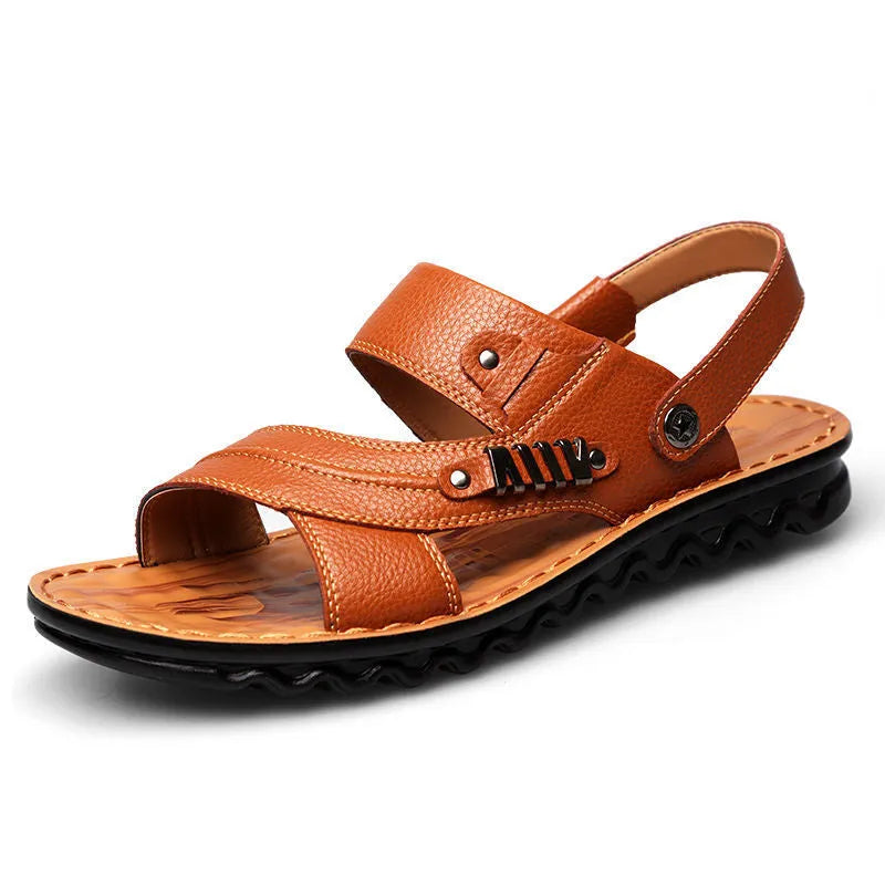 Men's first layer cowhide non-slip beach sandals with open toe in brown colour