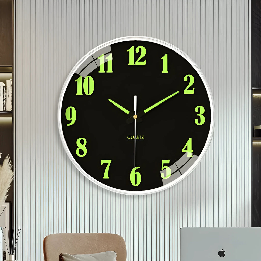 8 inch 20cm diameter modern wall clock with luminous numbers and plastic shell