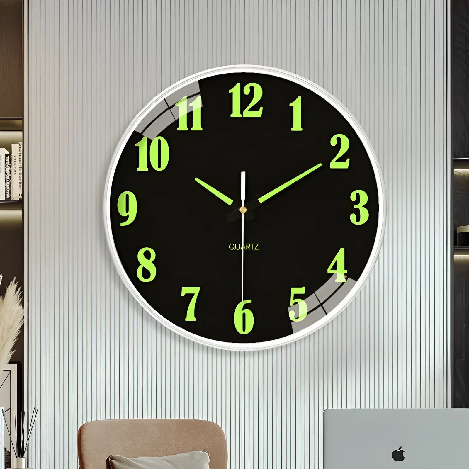 8 inch 20cm diameter modern wall clock with luminous numbers and plastic shell