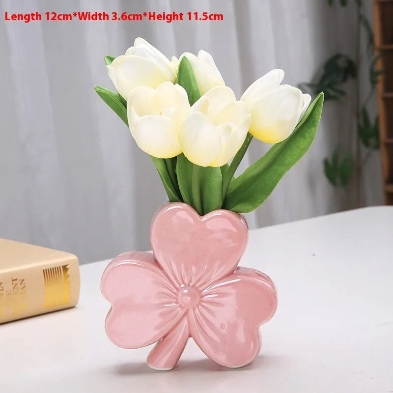 European-style white porcelain ceramic vase in pink, red, light green or white colours