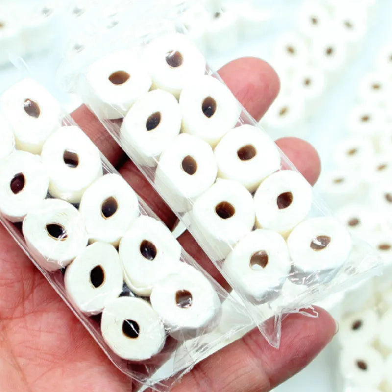 Simulated tissue roll paper toy model measuring 30x15x80mm for children's pretend play