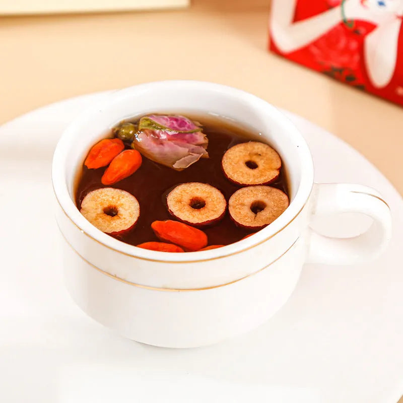 Box of brown sugar ginger and jujube tea containing 150g of tea bags with red dates and wolfberries