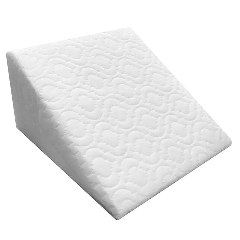 White triangle memory foam wedge cushion measuring 40x20x20cm on a neutral background