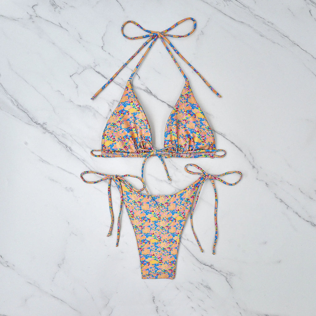 Lace-up bikini swimsuit set with backless design in picture colour