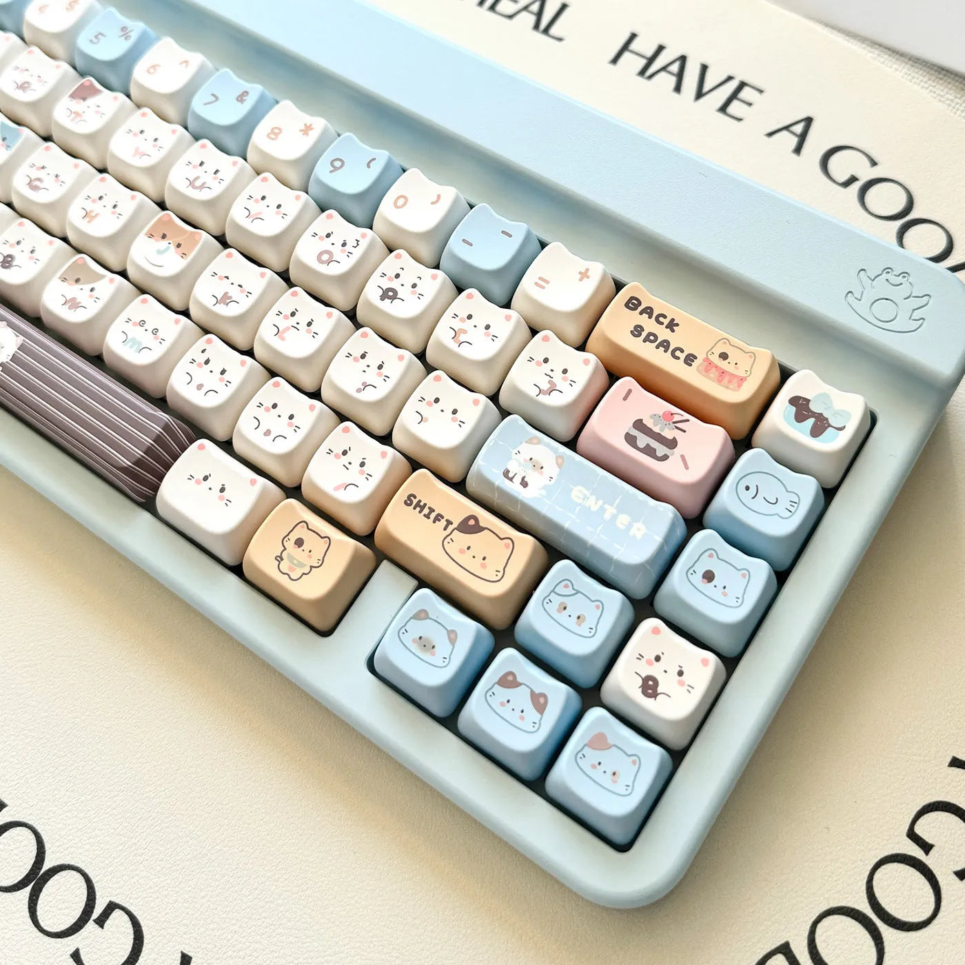 Sea Salt Cat character design PBT keycaps for mechanical keyboards with sublimation printing