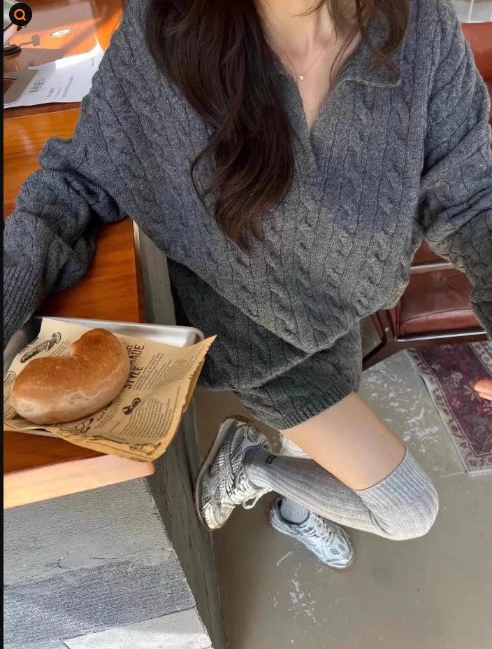 Women's knitted suit set with cable geometric pattern sweater and elastic waist shorts