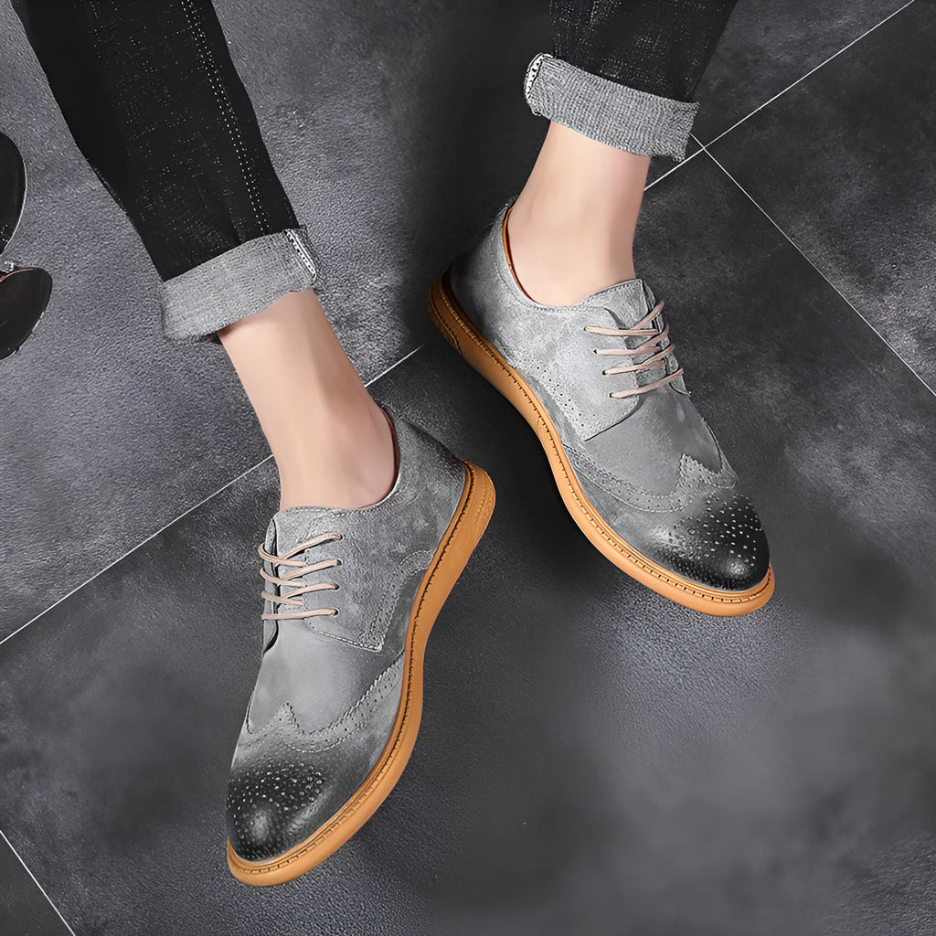 Men's genuine leather business formal shoes in black with lace-up design and rubber sole