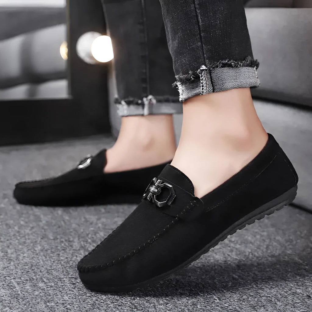 Men's black and grey suede casual shoes with cowhide leather and rubber sole
