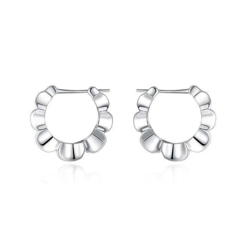Sterling silver geometric round stud earrings with electroplated finish