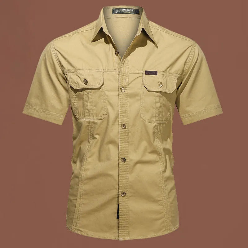 Men's loose cotton cardigan work shirt in short sleeve style with non-ironing treatment