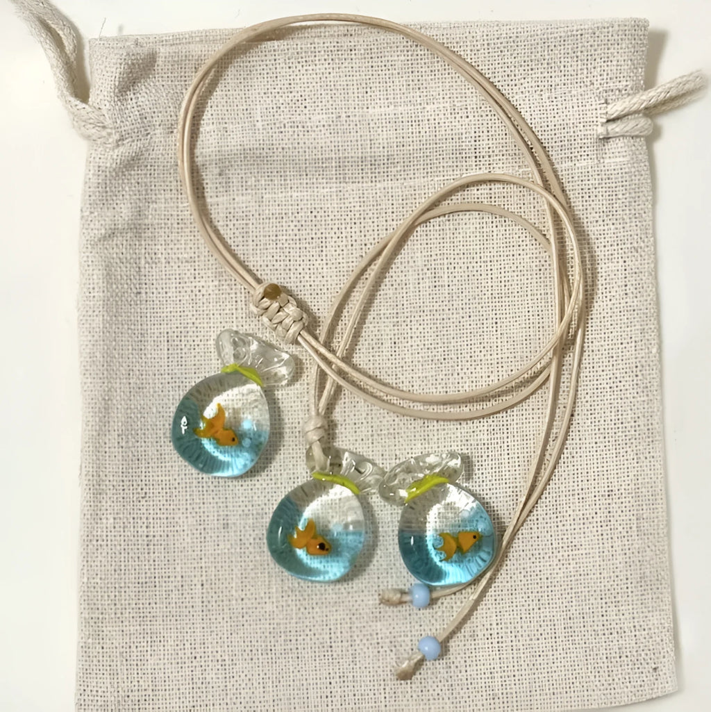 Women's coloured glaze pendant necklace on cotton linen clavicle chain with world style design