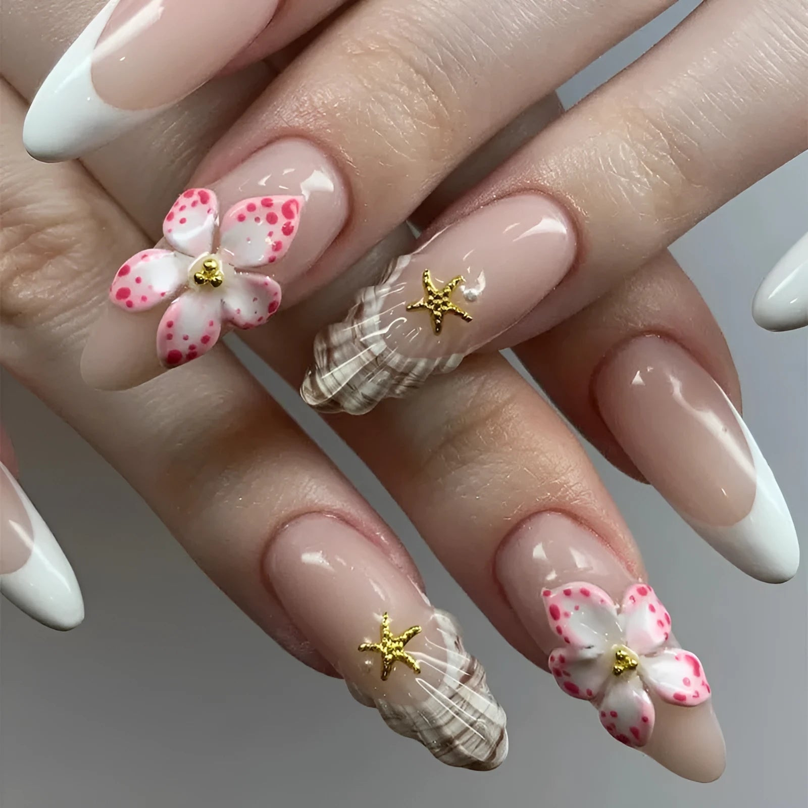 French style plastic press-on artificial nails with rock pattern and simple flower patches in W1764 colour.