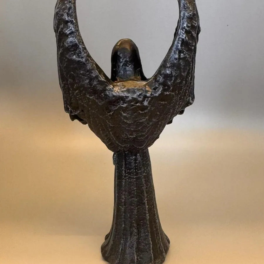 Dark Angel resin statue ornament on display, showing its 17cm height and detailed craftwork.