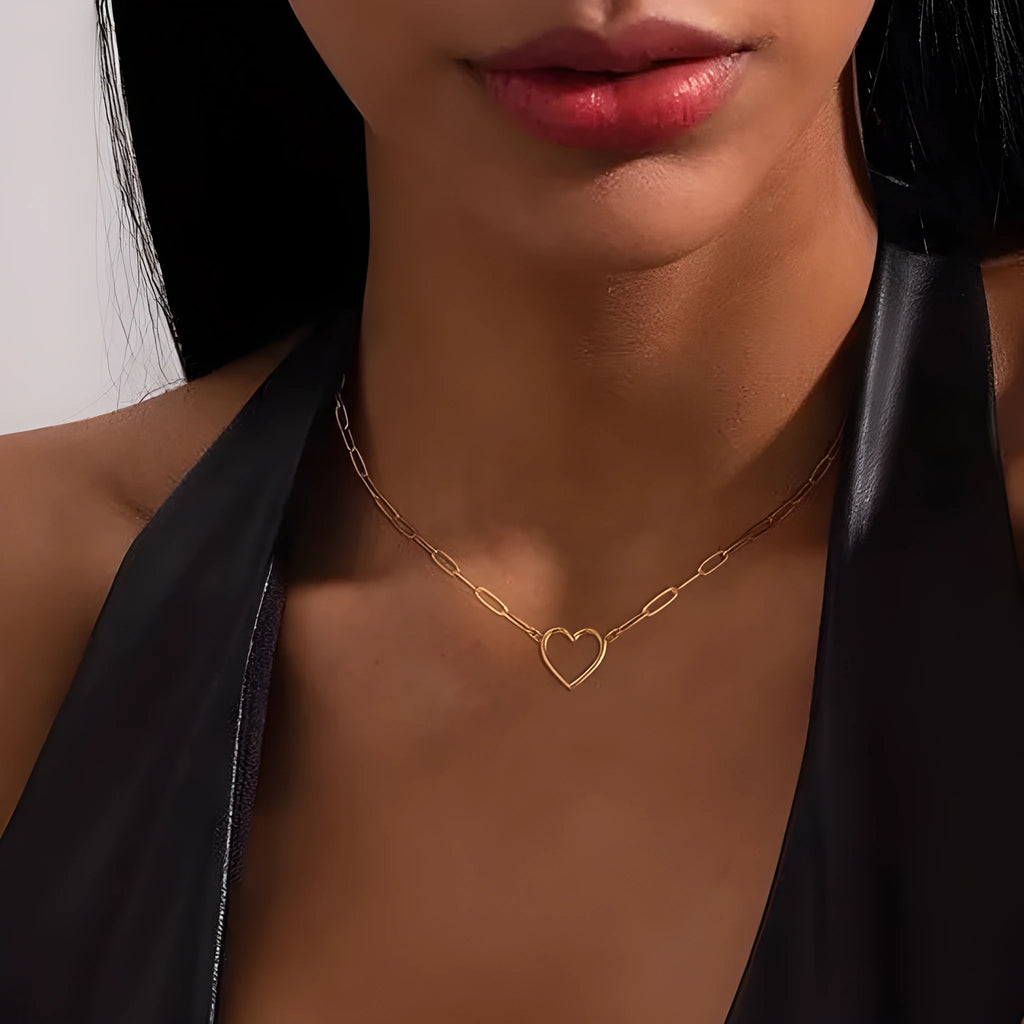 Titanium steel paperclip twist necklace in gold, 45cm length, simple style