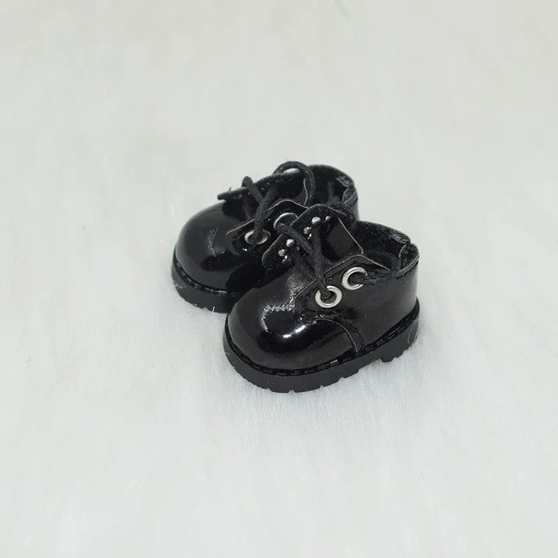 17cm doll replacement shoes in multiple colours including black boots, pink heels, and white leather shoes