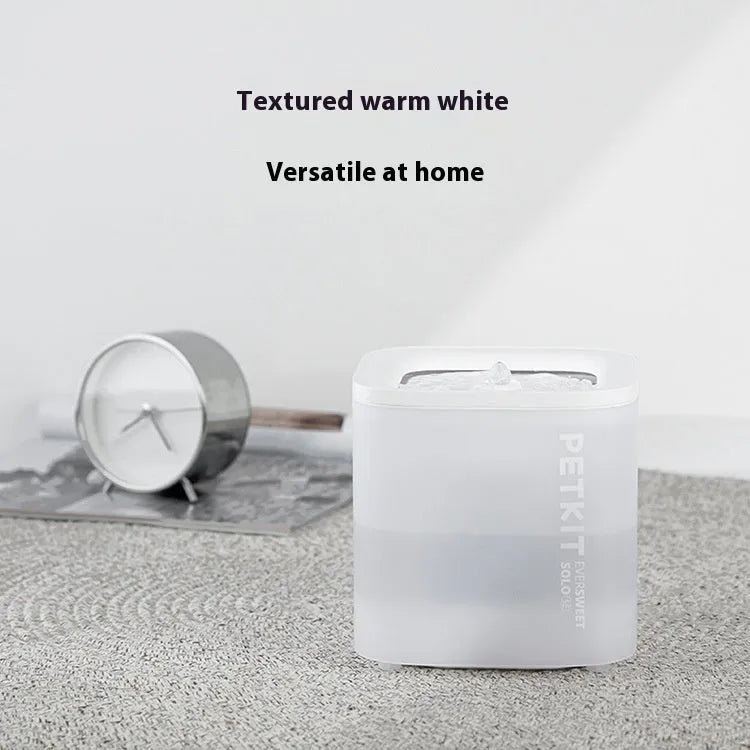 Xiaopei SOLO2 smart pet water dispenser with wireless loop filter for dogs and cats.