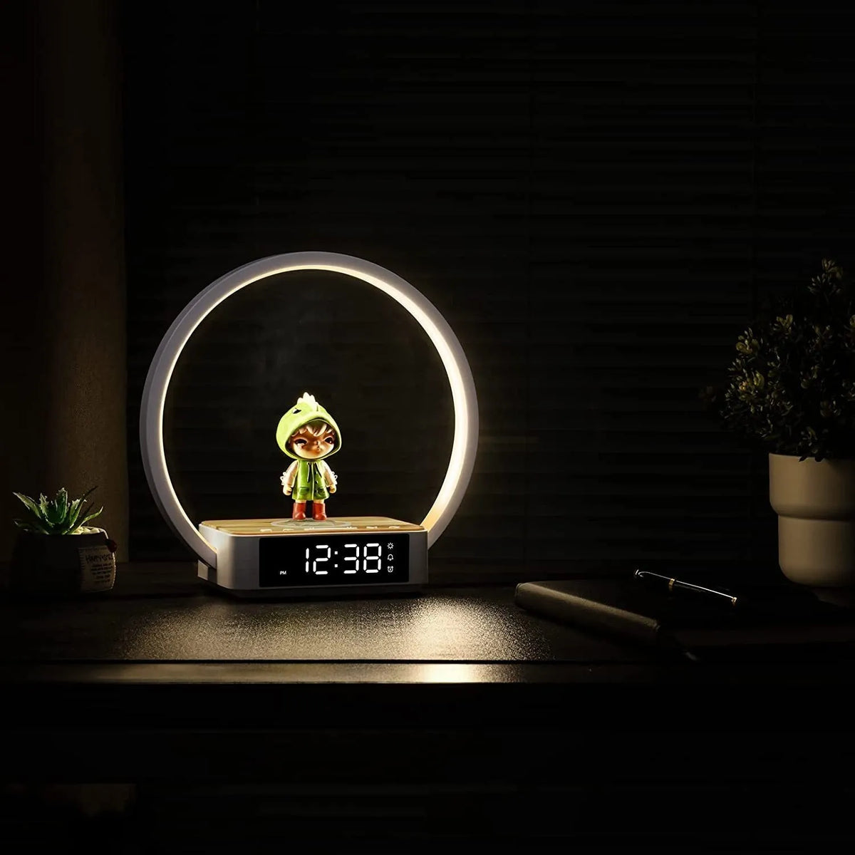 White bedside 10W wireless charger and small night lamp, 24-24-10cm, with EU UK or US plug option