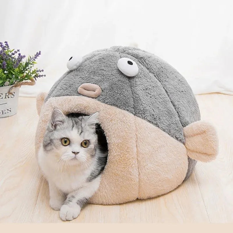 Balloonfish-shaped plush pet mat cushion for small dogs and cats, available in three sizes