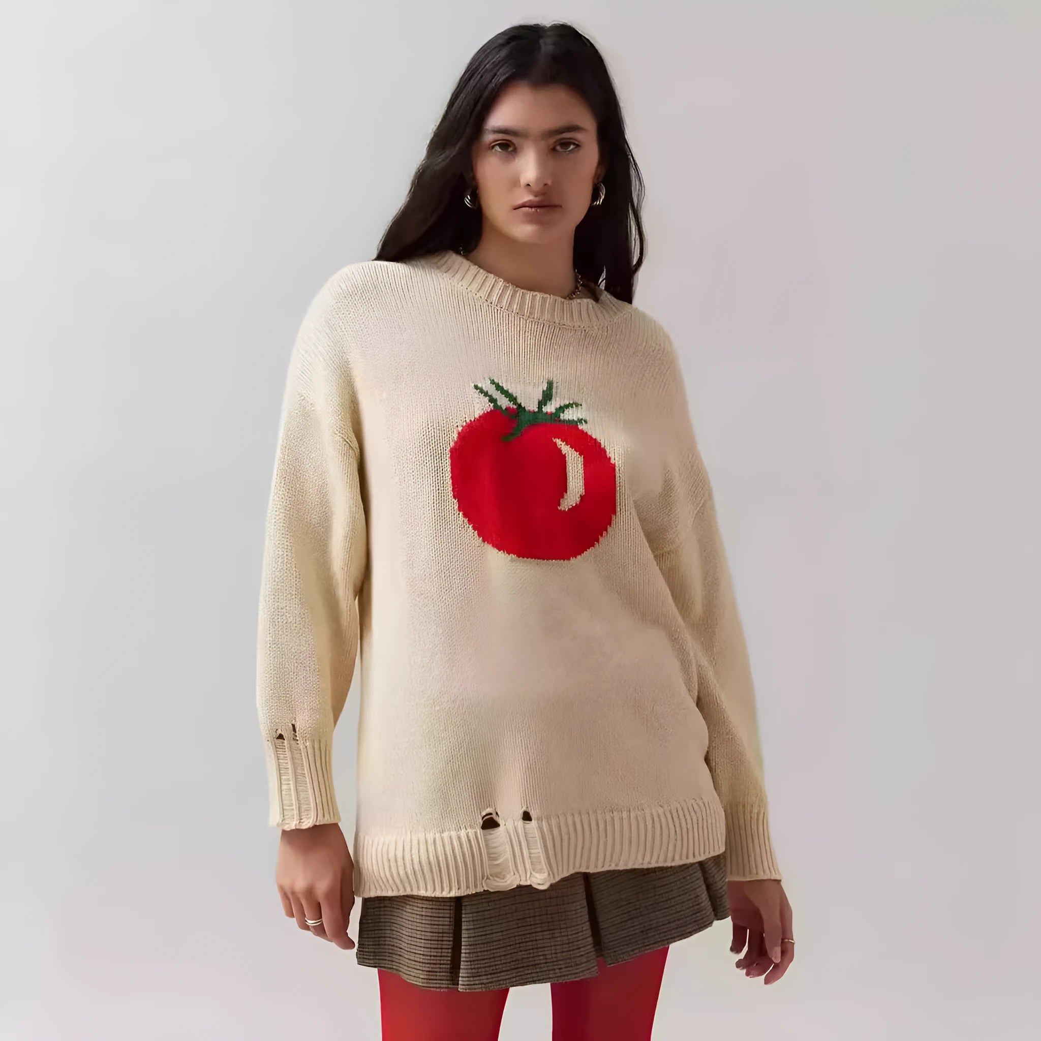 Women's acrylic jacquard pullover sweater with round neck and loose-fitting design in milky white