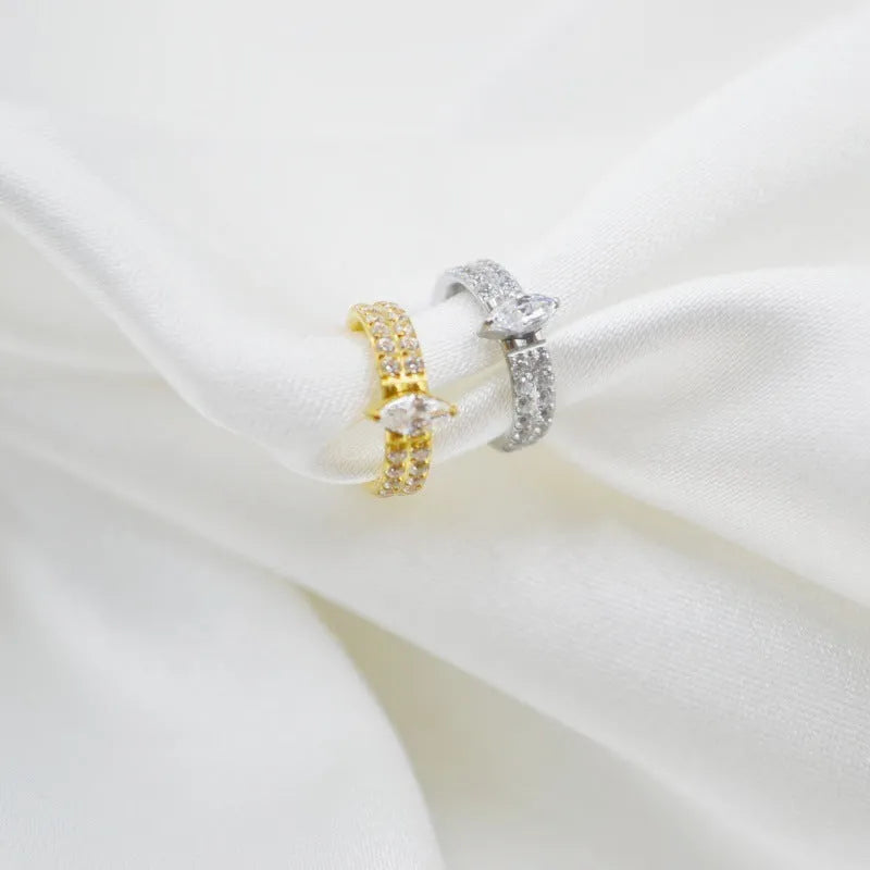 Ladies titanium steel heart-shaped zircon earrings with diamond treatment in silver or gold colour measuring 1.2x8mm