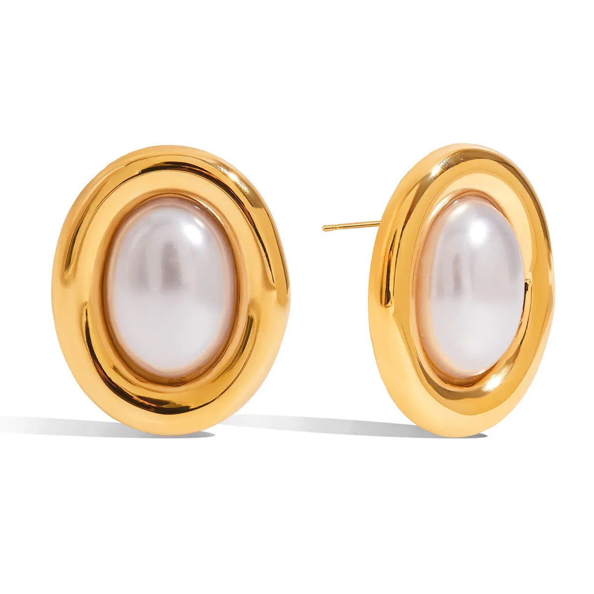 Stainless steel vintage pearl stud earrings with electroplated finish in JDE0305051 colour