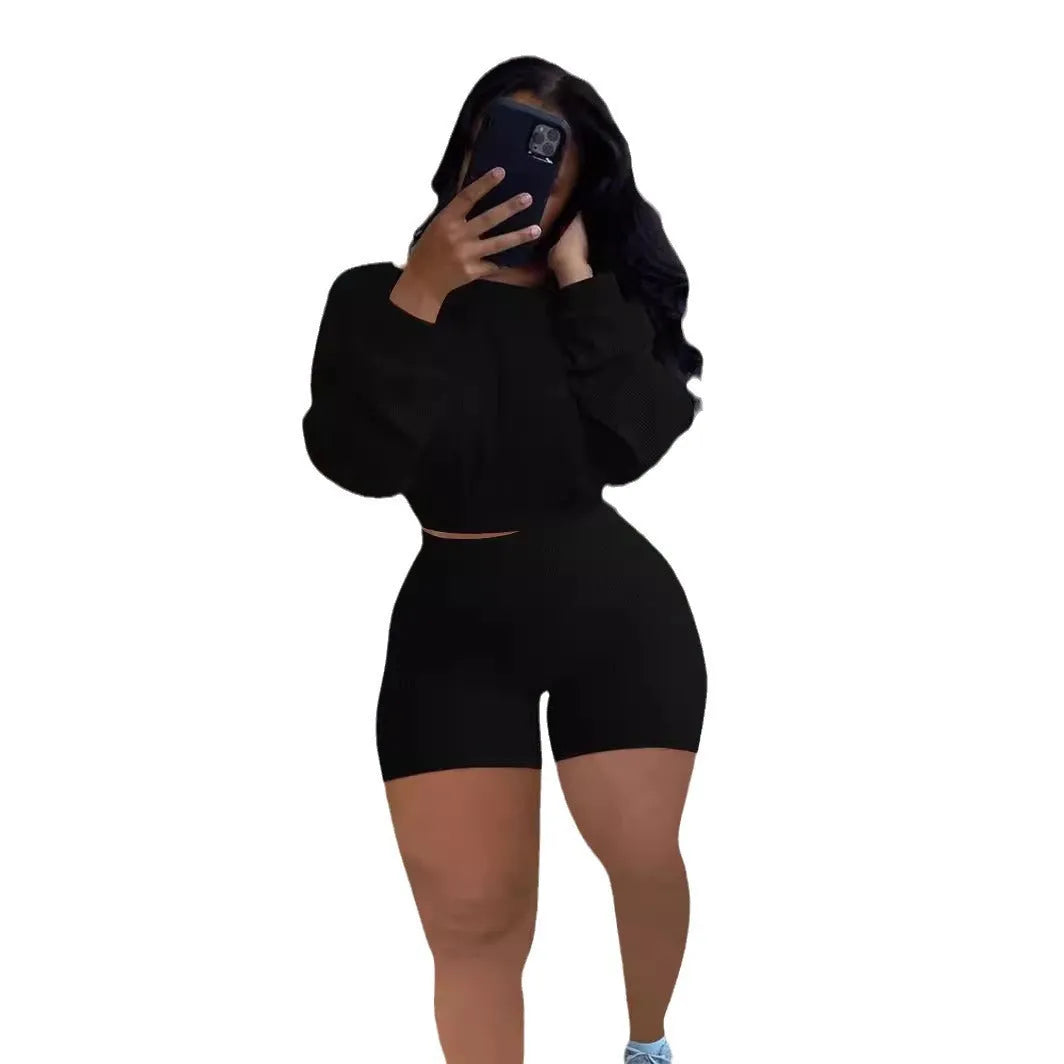 Women's off-shoulder long sleeve top and shorts two-piece set in sunken stripe solid colour pattern
