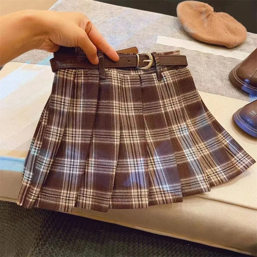 Girls' plaid patterned pleated skirt with A-line silhouette in cotton-blend fabric