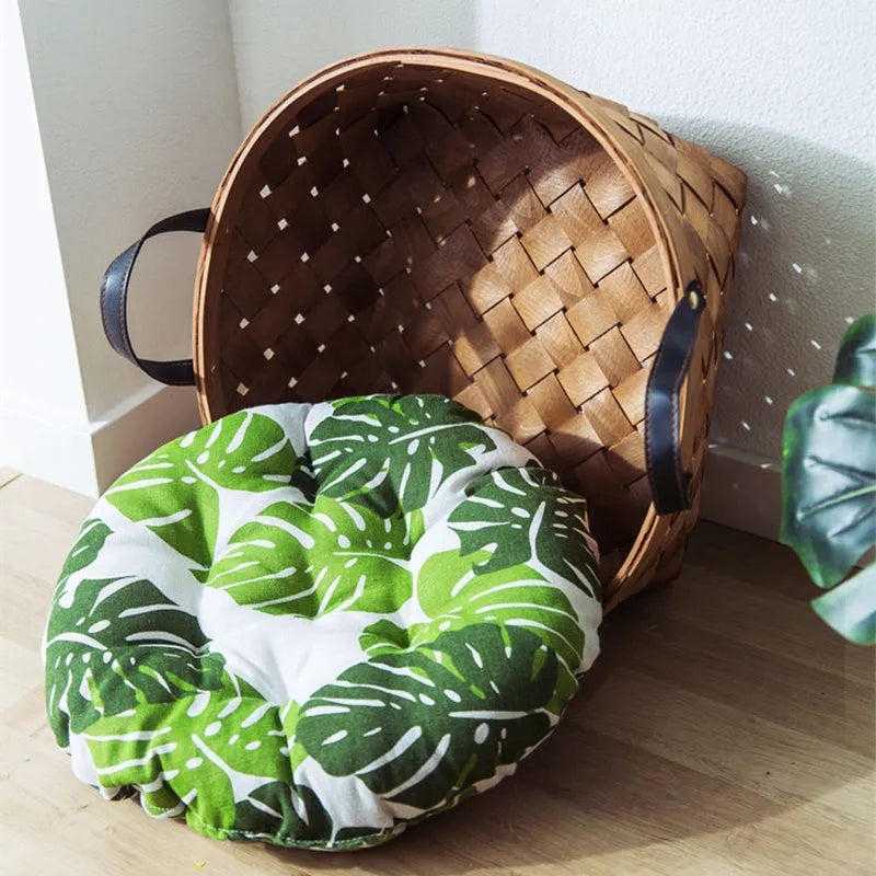 Hand-woven bamboo rattan cat bed with cushion, three sizes available