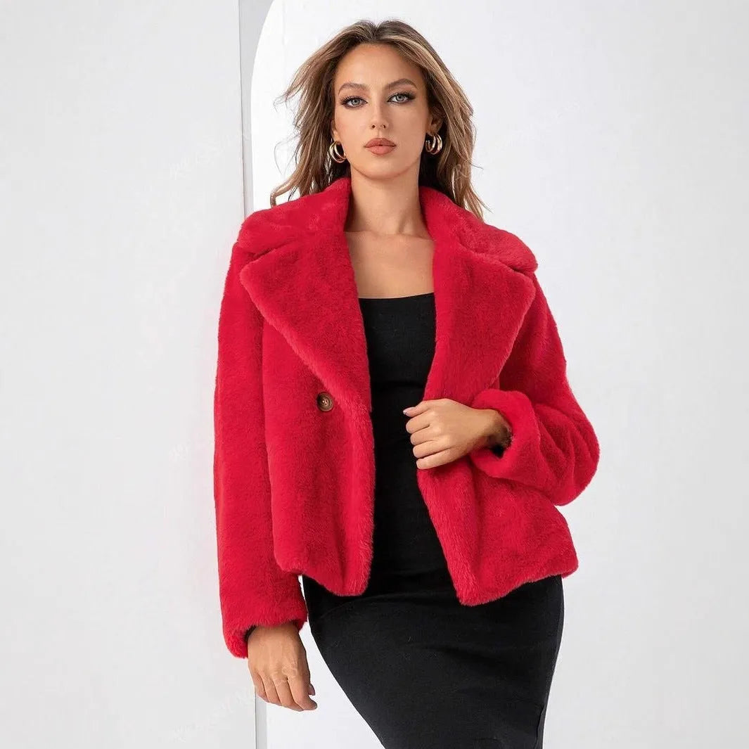 Women's loose short faux fur coat with regular sleeves in rose red colour option